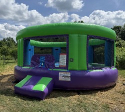 IMG 3070 1752423333 Round Em Bounce House